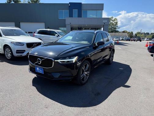 2019 Volvo XC60 T6 Momentum