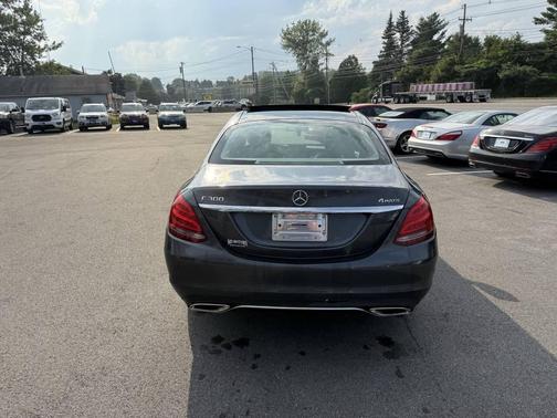 2015 Mercedes-Benz C-Class 4MATIC