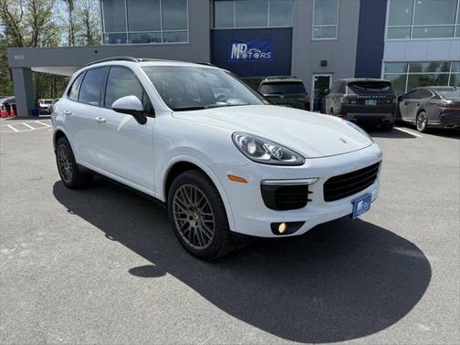 2017 Porsche Cayenne Platinum Edition