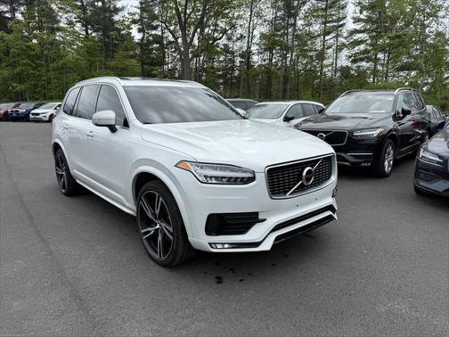 2019 Volvo XC90 T6 R-Design