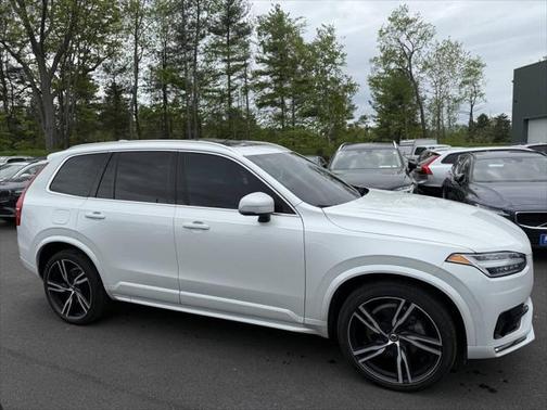 2019 Volvo XC90 T6 R-Design