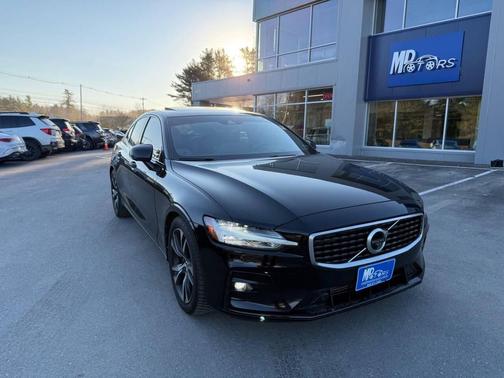 2020 Volvo S60 T6 R-Design