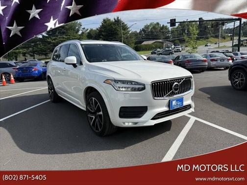 2021 Volvo XC90 T6 Momentum