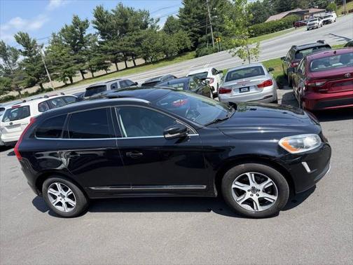 2015 Volvo XC60 T6 Platinum