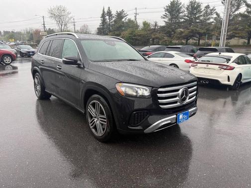 Black 2025 Mercedes-Benz GLS 450 4MATIC