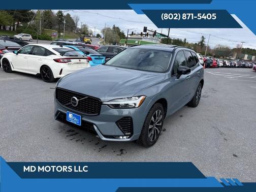 Thunder Grey Metallic 2023 Volvo XC60 B5 Plus Dark Theme