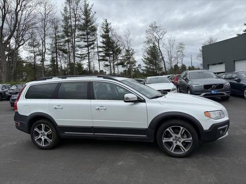 2015 Volvo XC70 T6