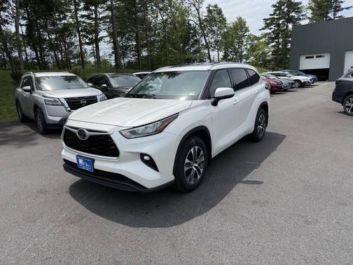 2020 Toyota Highlander XLE