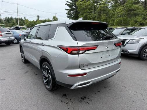 2024 Mitsubishi Outlander SE 2.5 S-AWC