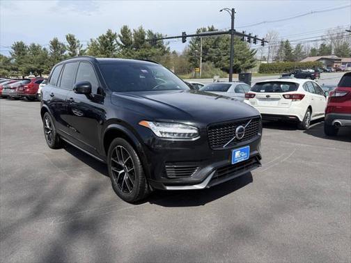 2022 Volvo XC90 Recharge Plug-In Hybrid T8 R-Design 7 Passenger