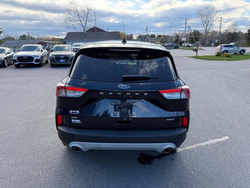 Antimatter Blue 2021 Ford Escape SE
