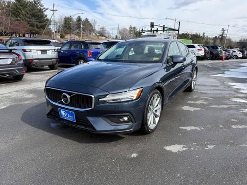 2019 Volvo S60 T5 Momentum