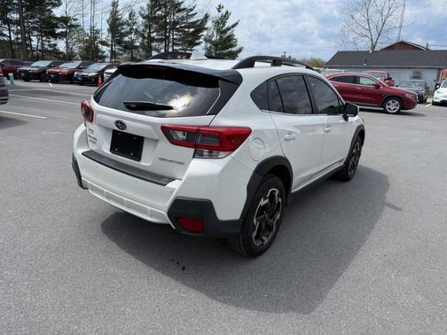Crystal White Pearl 2023 Subaru Crosstrek Limited