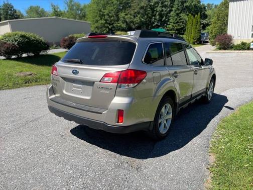 2014 Subaru Outback 2.5i Premium