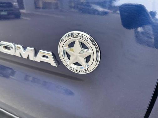 2013 Toyota Tacoma Base