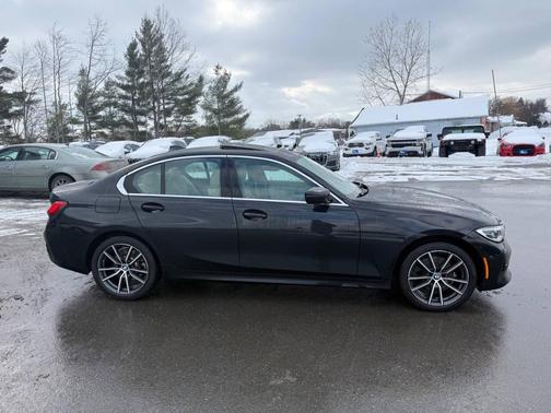 2020 BMW 330 xDrive
