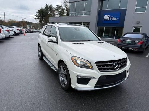 White 2014 Mercedes-Benz M-Class 4MATIC