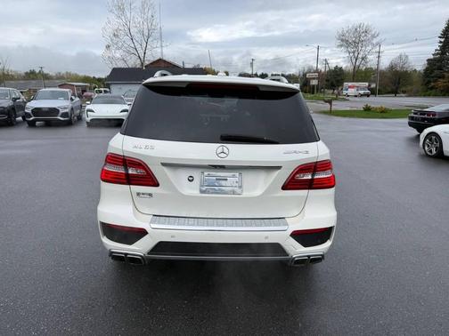White 2014 Mercedes-Benz M-Class 4MATIC