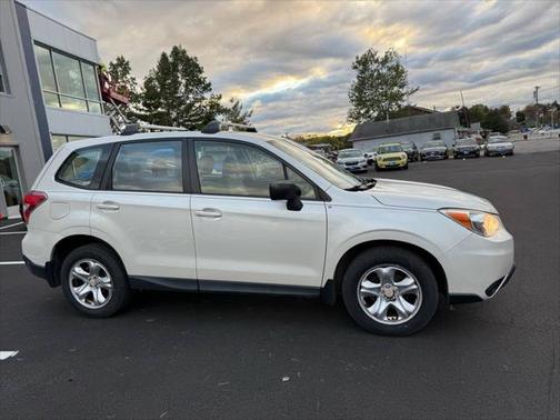 2014 Subaru Forester 2.5i