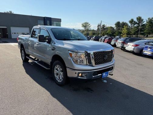 2017 Nissan Titan XD SV