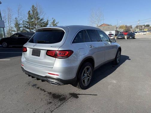 2022 Mercedes-Benz GLC 300 4MATIC