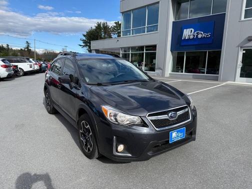 Dark Gray Metallic 2016 Subaru Crosstrek 2.0i Limited