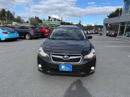 Dark Gray Metallic 2016 Subaru Crosstrek 2.0i Limited