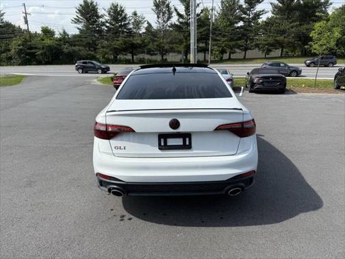 2022 Volkswagen Jetta GLI 2.0T Autobahn
