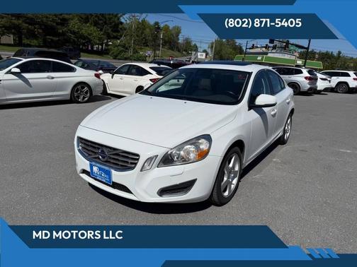 Ice White 2013 Volvo S60 T5