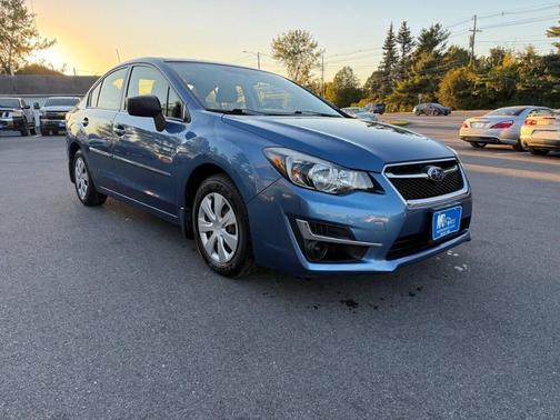 2016 Subaru Impreza 2.0i