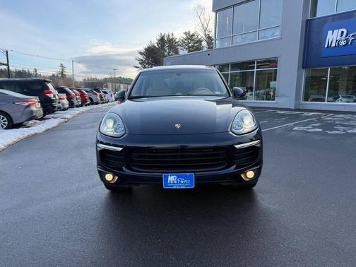 2016 Porsche Cayenne Cayenne