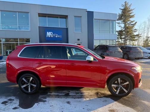 2016 Volvo XC90 T6 R-Design