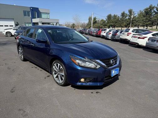 2016 Nissan Altima 2.5 SR