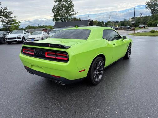 Sublime Metallic Clearcoat 2023 Dodge Challenger R/T Scat Pack