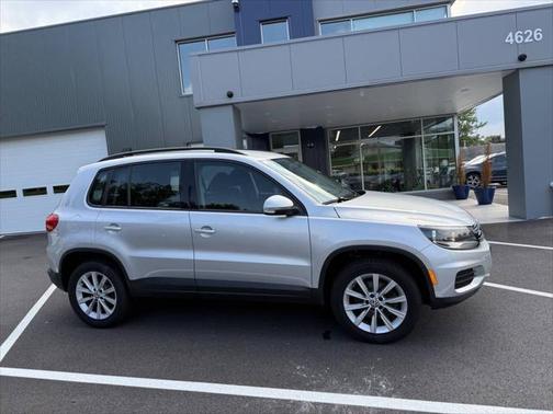 2018 Volkswagen Tiguan Limited 2.0T 4MOTION