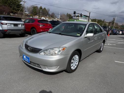 Lunar Mist Metallic 2005 Toyota Camry Base