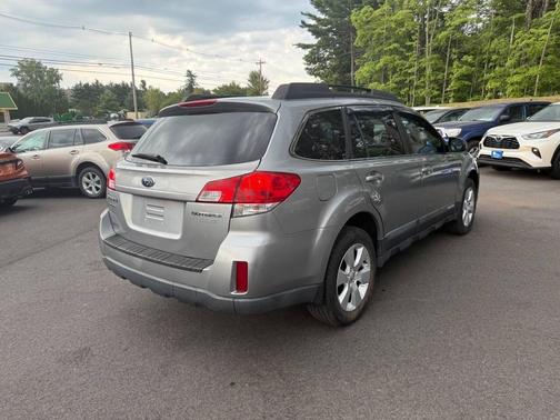 2010 Subaru Outback 2.5 i Limited