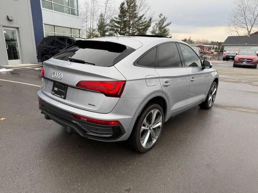 2023 Audi Q5 45 S line Premium Plus