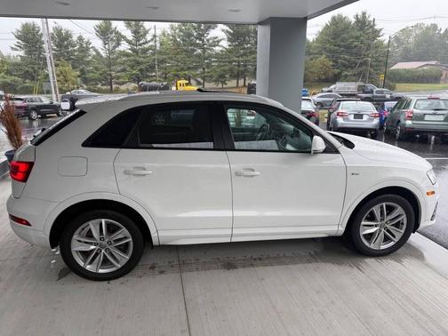 2018 Audi Q3 2.0T Sport Premium