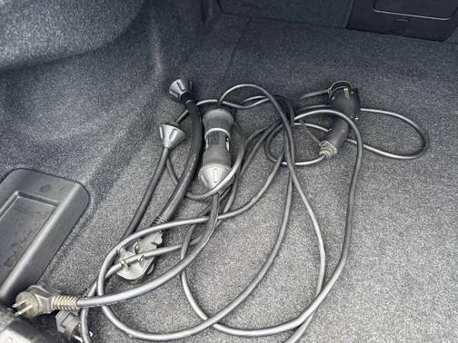 2022 Volvo S60 Recharge Plug-In Hybrid T8 R-Design Expression