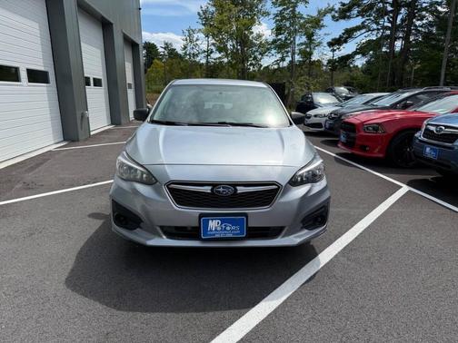 2018 Subaru Impreza 2.0i