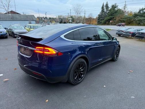 2017 Tesla Model X 75D