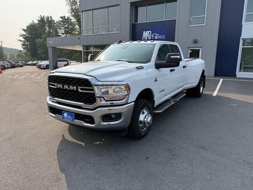 2023 RAM 3500 Big Horn Crew Cab 4x4 8' Box