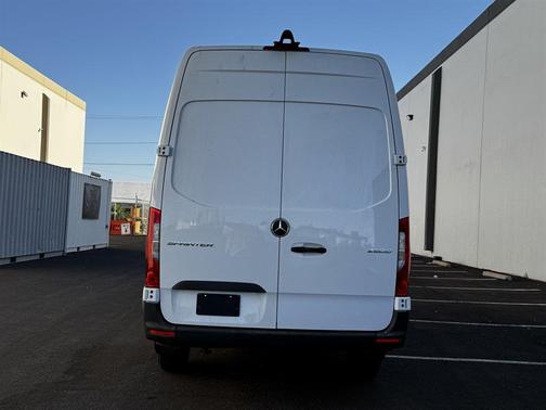 2023 Mercedes-Benz Sprinter 2500 High Roof