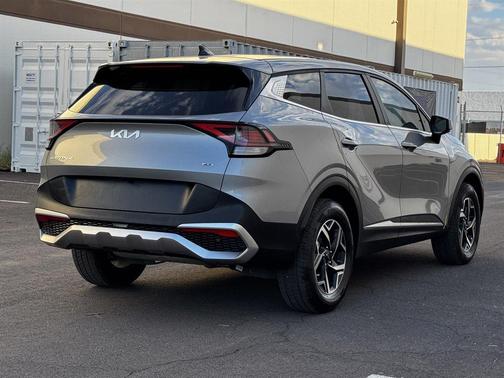 2023 Kia Sportage LX
