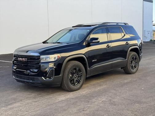2022 GMC Acadia AT4 AWD