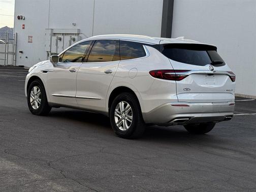 White 2019 Buick Enclave Essence