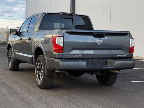 2019 Nissan Titan PRO-4X