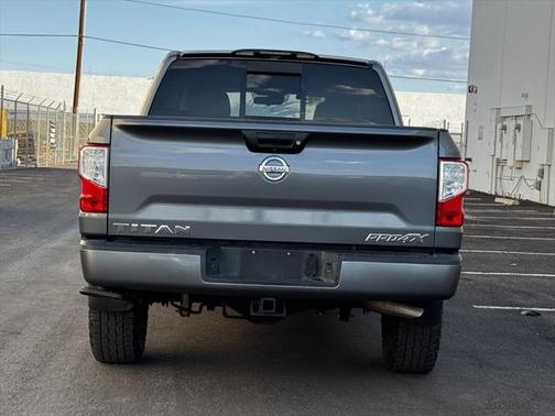 2019 Nissan Titan PRO-4X