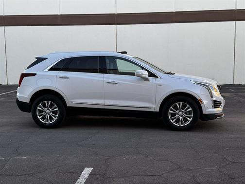 2020 Cadillac XT5 Premium Luxury